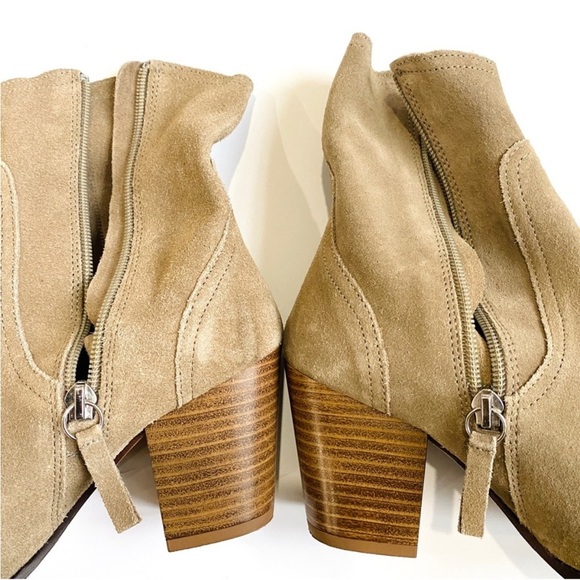 Zara suede ankle booties in taupe EUC - Picture 3 of 7